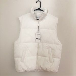 NEW ZARA White Puffer Vest
